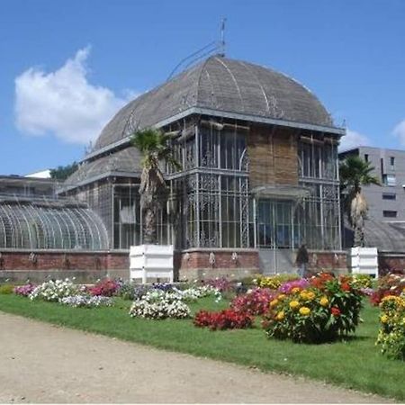 Lulu, Le Studio Du Chateau Apartman Nantes Kültér fotó