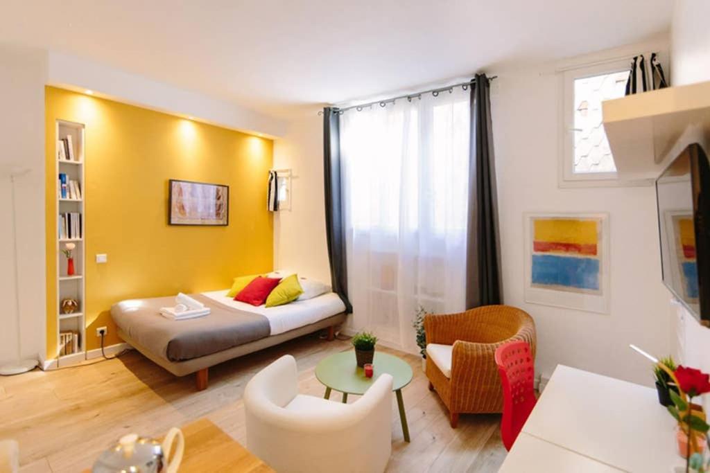 Lulu, Le Studio Du Chateau Apartman Nantes Kültér fotó