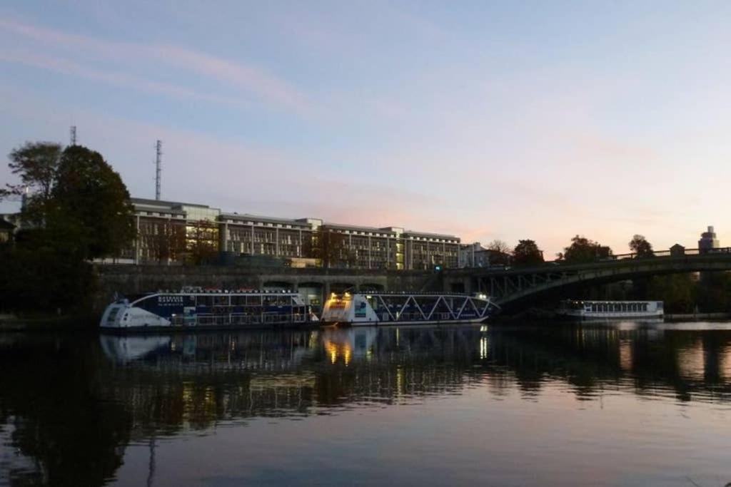 Lulu, Le Studio Du Chateau Apartman Nantes Kültér fotó