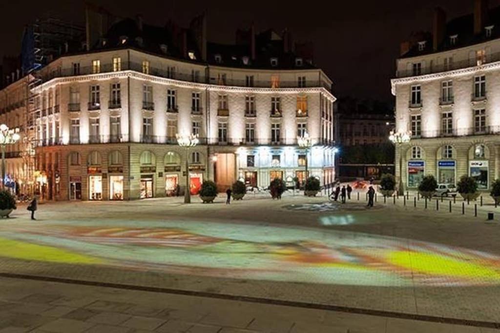 Lulu, Le Studio Du Chateau Apartman Nantes Kültér fotó